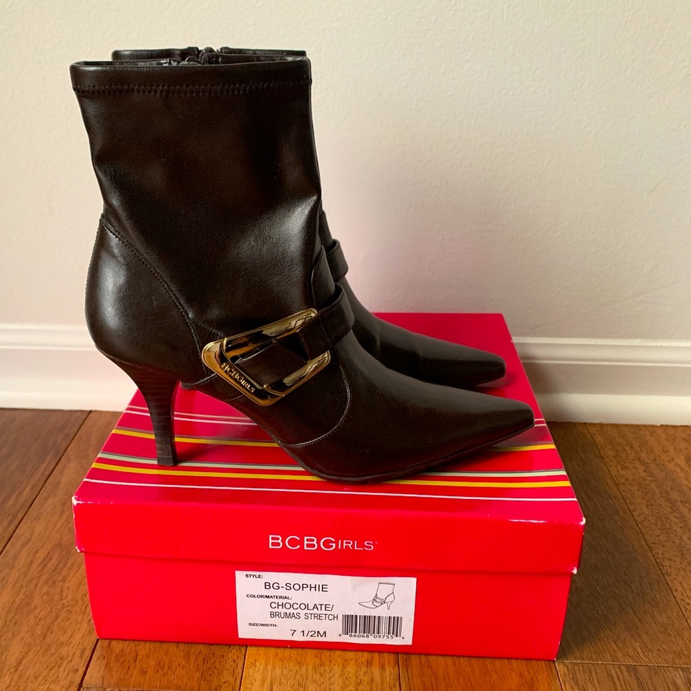 Bcbgirls “Sophie” boot size 7.5